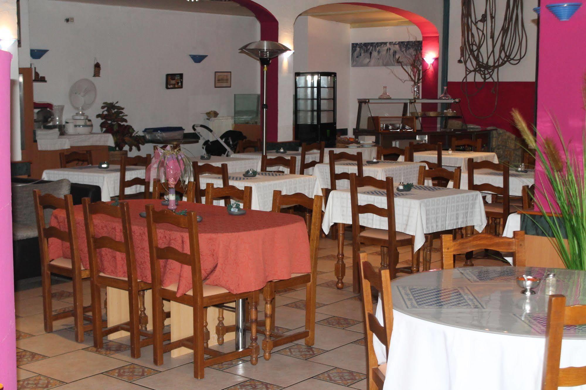 Yasha Hotel Luxemburgo Exterior foto